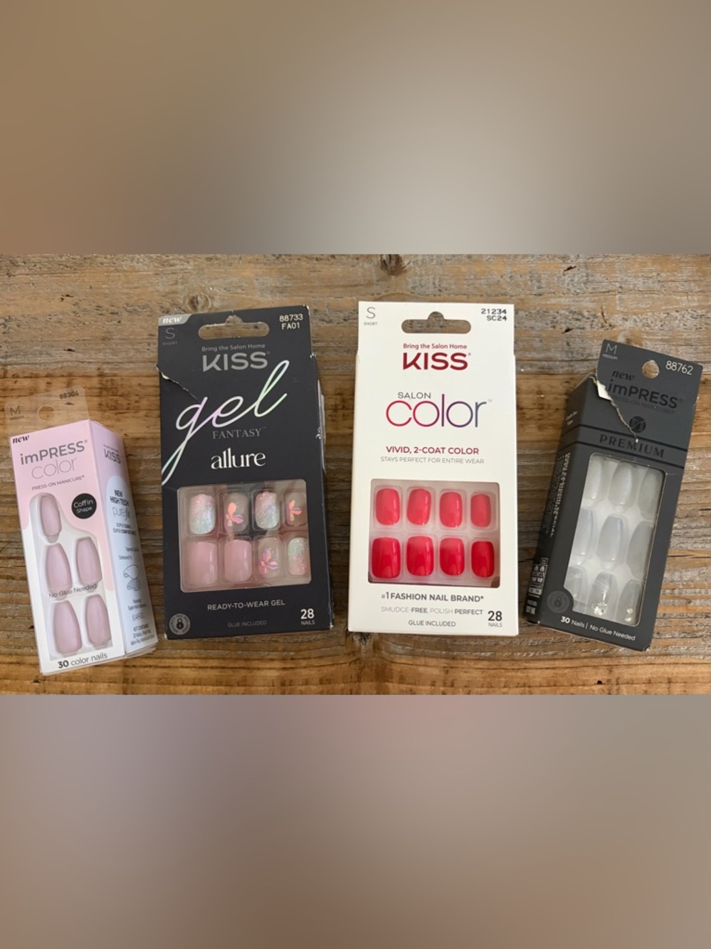 Kiss and Impress press-on nails - 4 complete sets